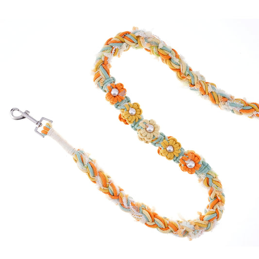 Sunny Daisy – Handmade Colorful Cotton Braided Dog Leash