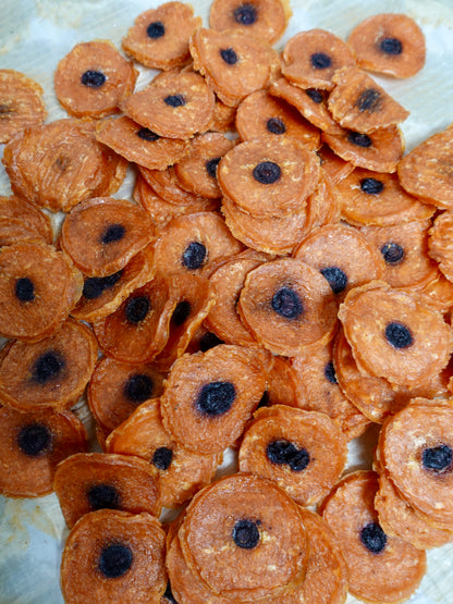 Luvyaak Chicken & Blueberry Air-Dried Dog Cookies | Edible pet treats｜100g
