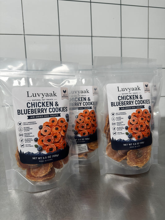 Luvyaak Chicken & Blueberry Air-Dried Dog Cookies | Edible pet treats｜100g